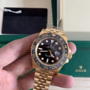 Superclone Rolex GMT-Master II Black Dial 126718GRNR