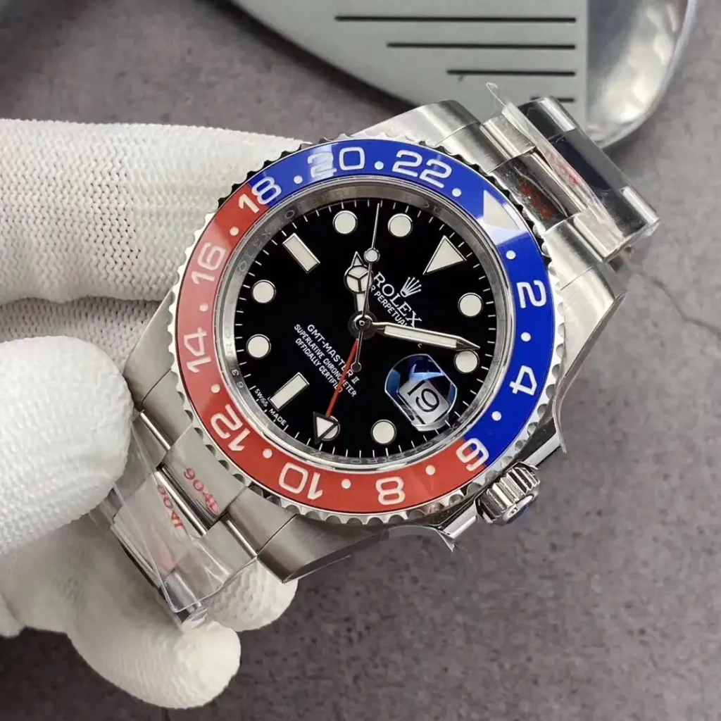 Superclone Rolex GMT-Master II 126710BLRO “Pepsi” Oyster Bracelet & Clasp