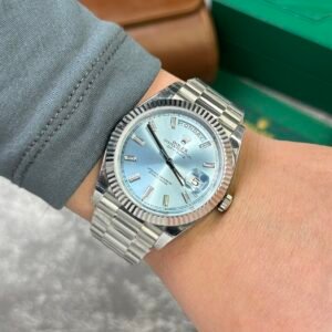 Superclone Rolex Day-Date Ice Blue Diamond Dial 228236-0006 40 mm