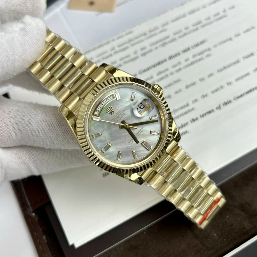 Superclone Rolex Day-Date White Mother-of-Pearl Diamond Dial 128238-0123 36 mm Bezel & Crystal