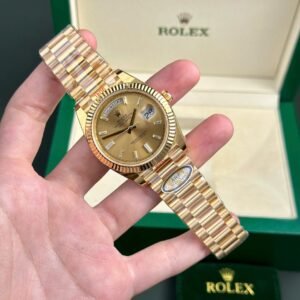 Superclone Rolex Day-Date Champagne Diamond Dial 228238-0005 40 mm