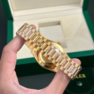 Superclone Rolex Day-Date Champagne Diamond Dial 228238-0005 40 mm