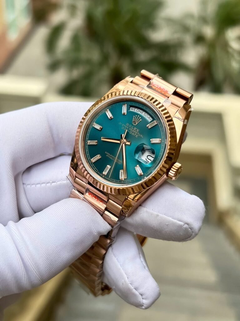 Superclone Rolex Day-Date Blue-Green Diamond Dial 128235-0085 36 mm Case Back