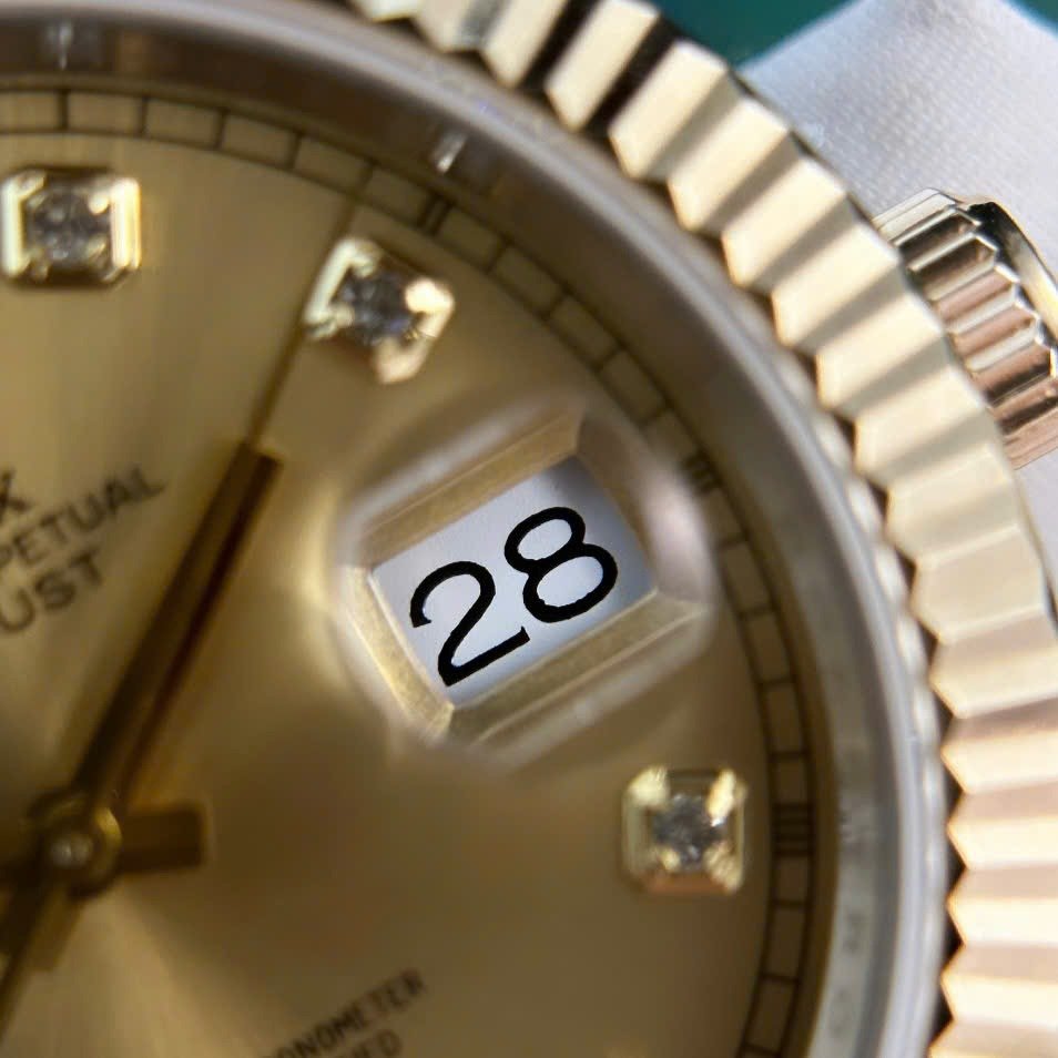 Rolex Datejust Champagne Diamond Dial 126333-0012 41 mm Additional Detail