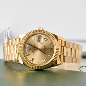Superclone Rolex Day-Date Roman Champagne Dial 228238 40 mm