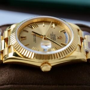 Superclone Rolex Day-Date Roman Champagne Dial 228238 40 mm