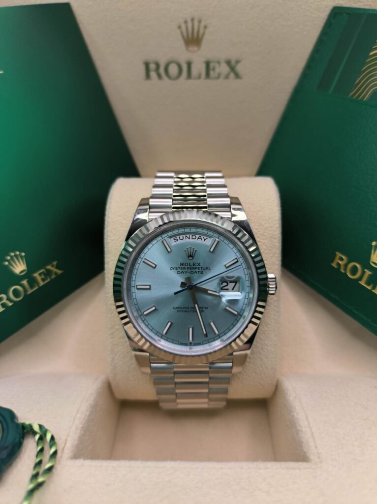 Superclone Rolex Day-Date Ice blue Dial 228236 40 mm Case Profile
