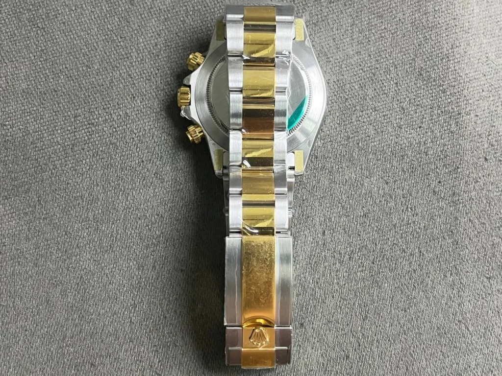 Rolex Daytona White Dial 126503 Case Profile