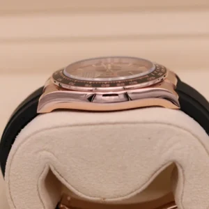 Rolex Daytona Sundust Dial in Everose Gold 126515LN