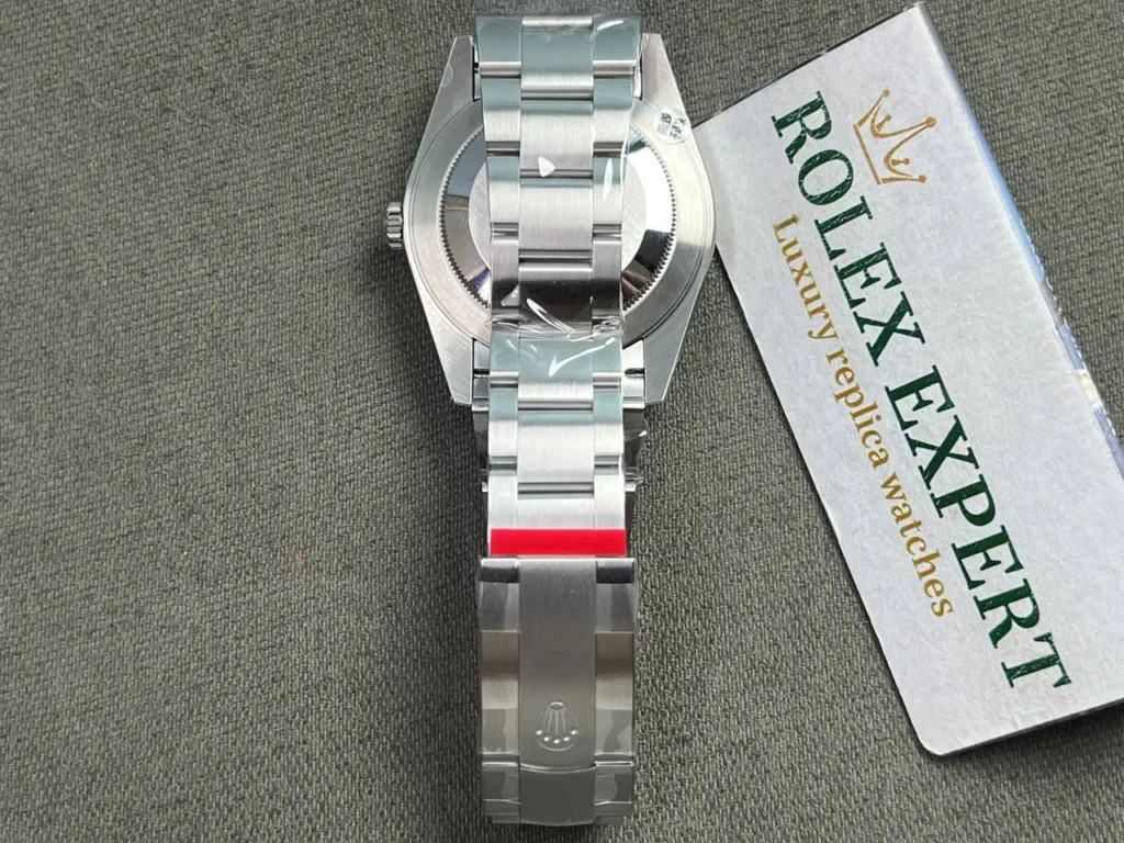 Rolex Oyster Perpetual Jubilee Motif (2026) Case Profile