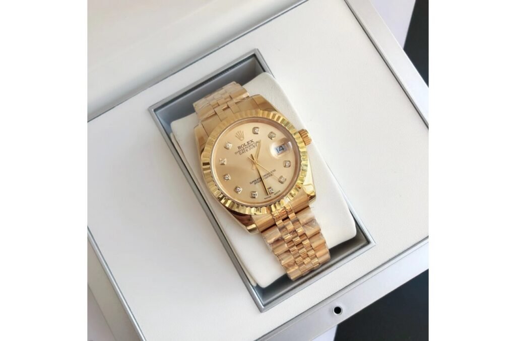 Replica Rolex Datejust RG/RG Jub Gold/Dial 36/28 mm Case Profile
