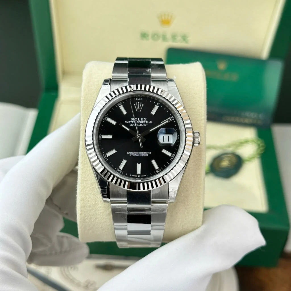 Rolex Datejust Black Dial 126334-0017 41 mm Bezel & Crystal