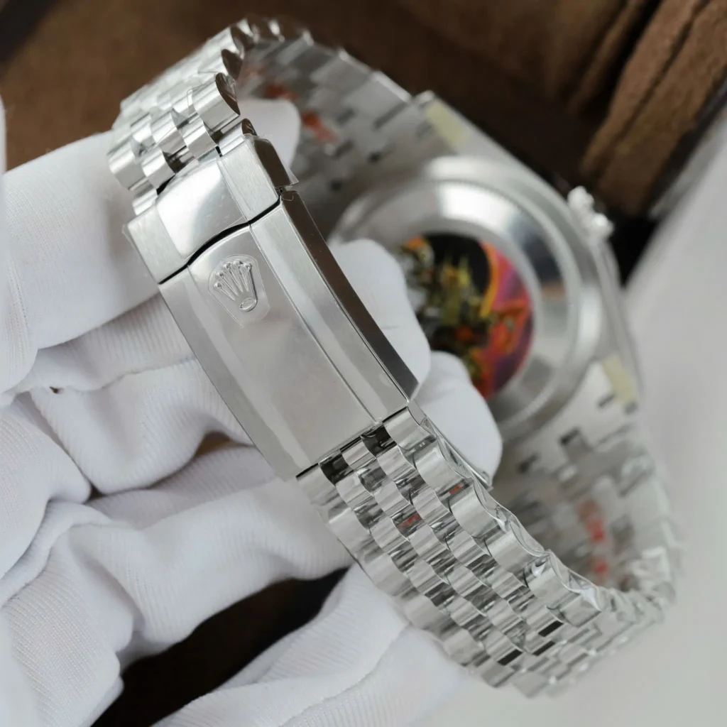 Replica Rolex Datejust Mid-Size Silver Dial 68274 31 mm Case Back
