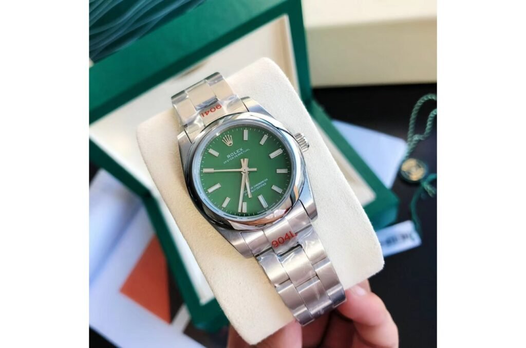 Replica Rolex Oyster Perpetual SS/SS Green/Stk 31/41 mm Bezel & Crystal