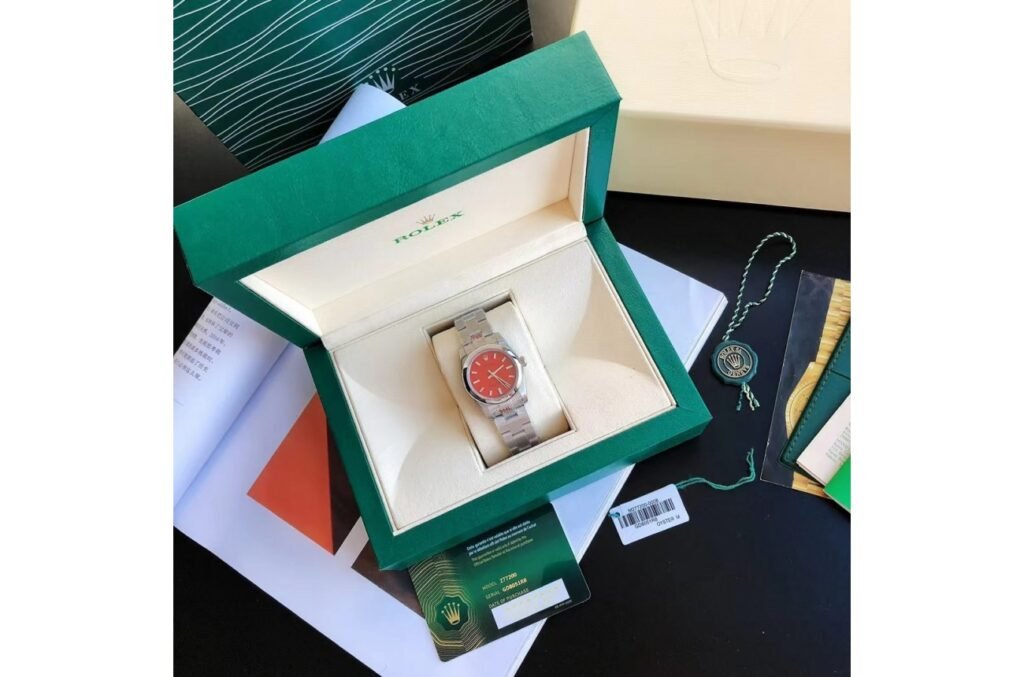 Replica Rolex Oyster Perpetual SS/SS Red/Stk 31/41 mm Case Profile
