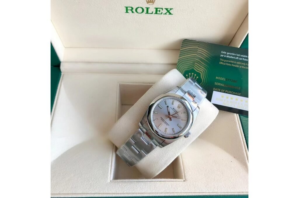 Replica Rolex Oyster Perpetual SS/SS Sliver/Stk 31/41 mm Case Back