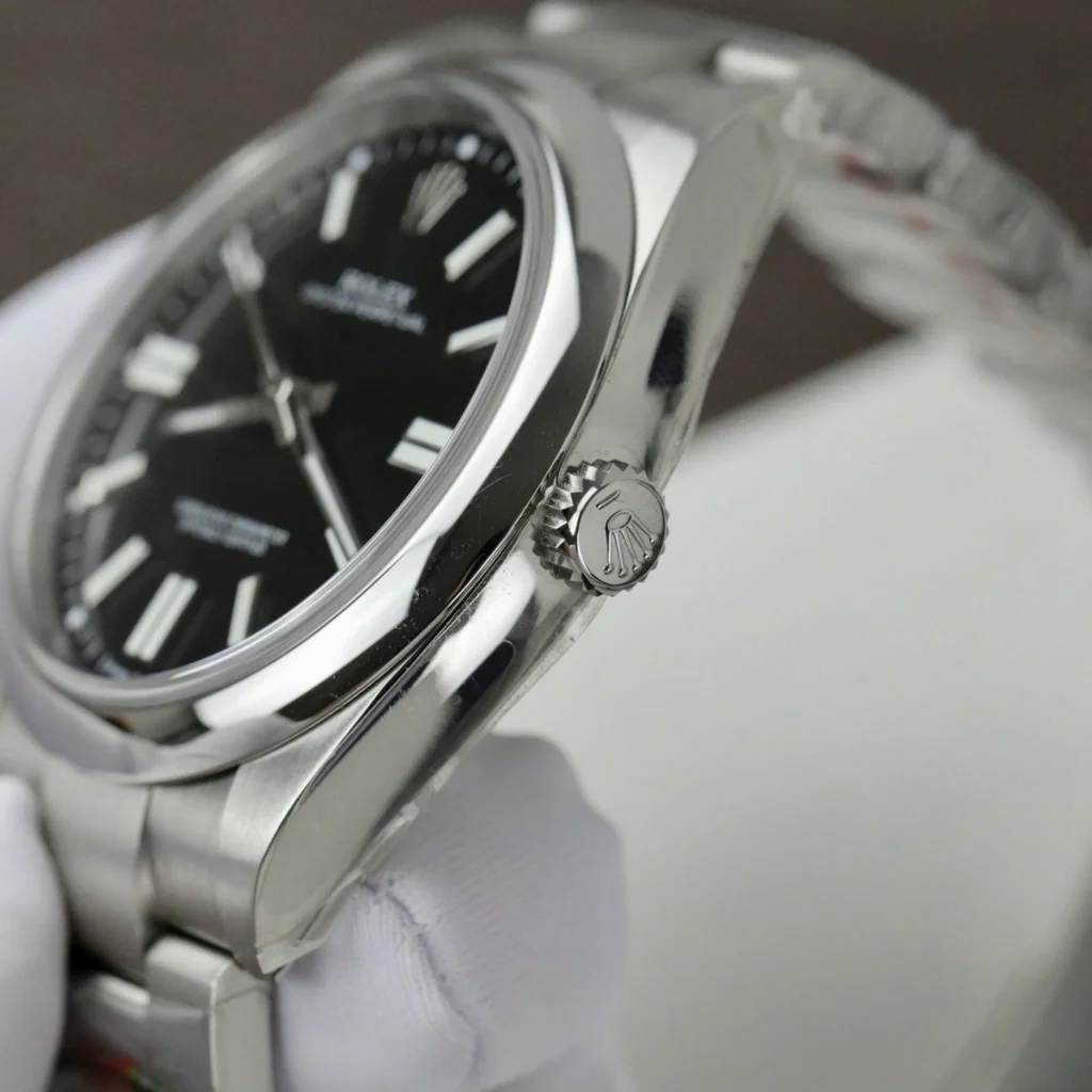 Replica Rolex Oyster Perpetual Lady Black Dial 124200 34 mm Case Profile