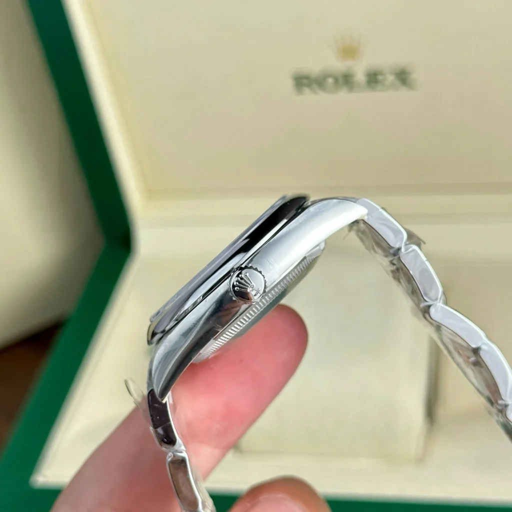 Replica Rolex Oyster Perpetual Lady Coral Red Dial 126000 36 mm Case Profile