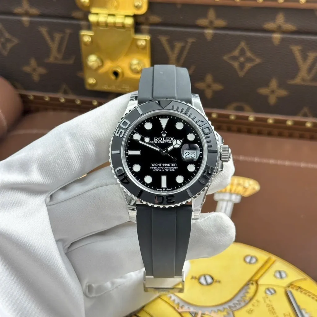 Replica Rolex Yacht-Master Black Dial 226659 Bezel & Crystal