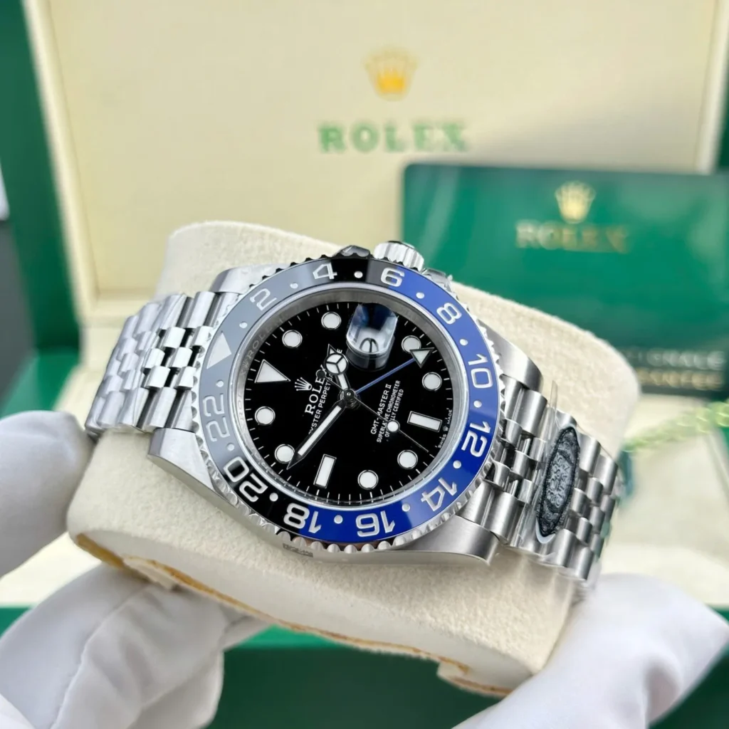 Replica Rolex GMT-Master II Black Dial 126710BLNR “Batgirl” Bracelet & Clasp