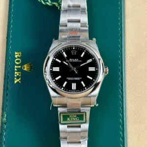 Replica Rolex Oyster Perpetual Black Dial 124300 41 mm