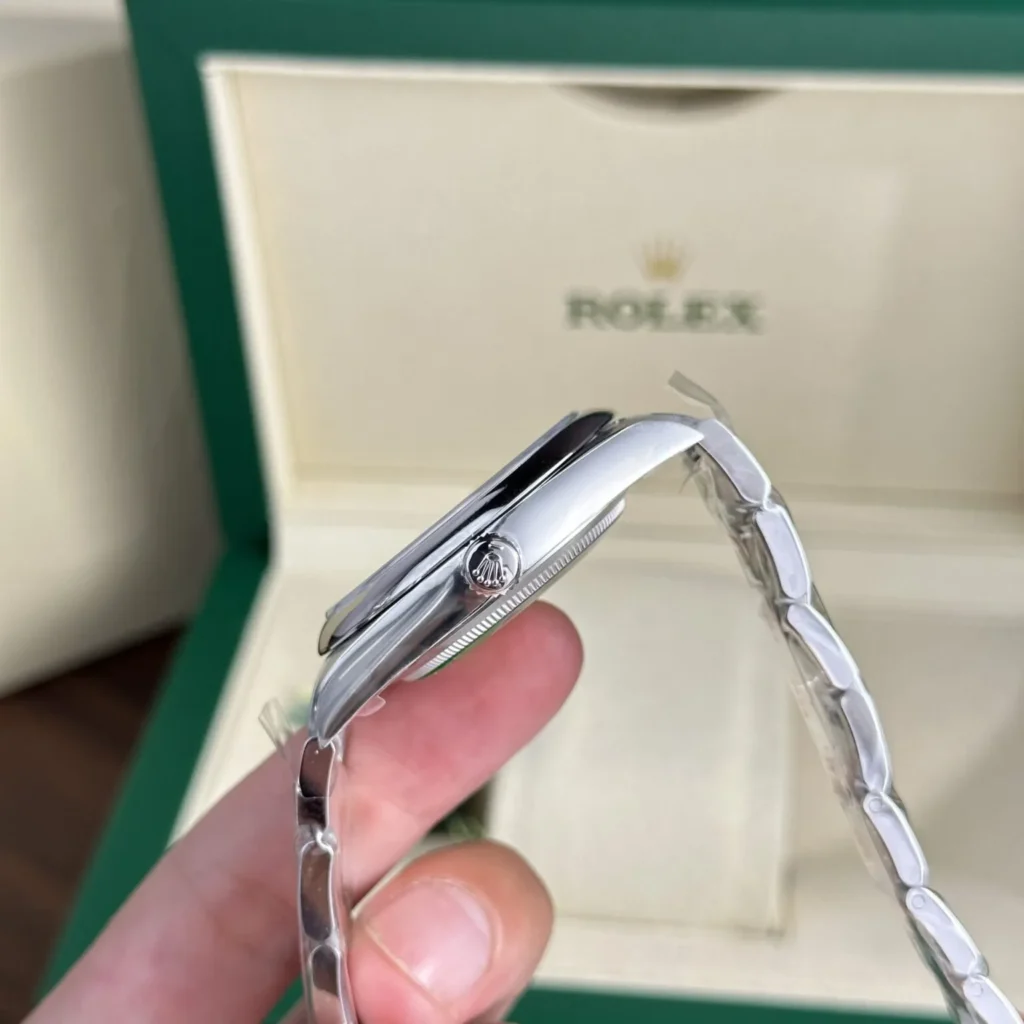 Replica Rolex Oyster Perpetual Blue Dial 124300 41 mm Case Back