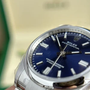Replica Rolex Oyster Perpetual Lady Blue Dial 126000 36 mm