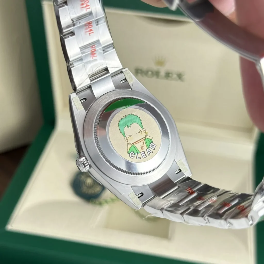 Replica Rolex Oyster Perpetual Silver Dial 124300 41 mm Additional Detail