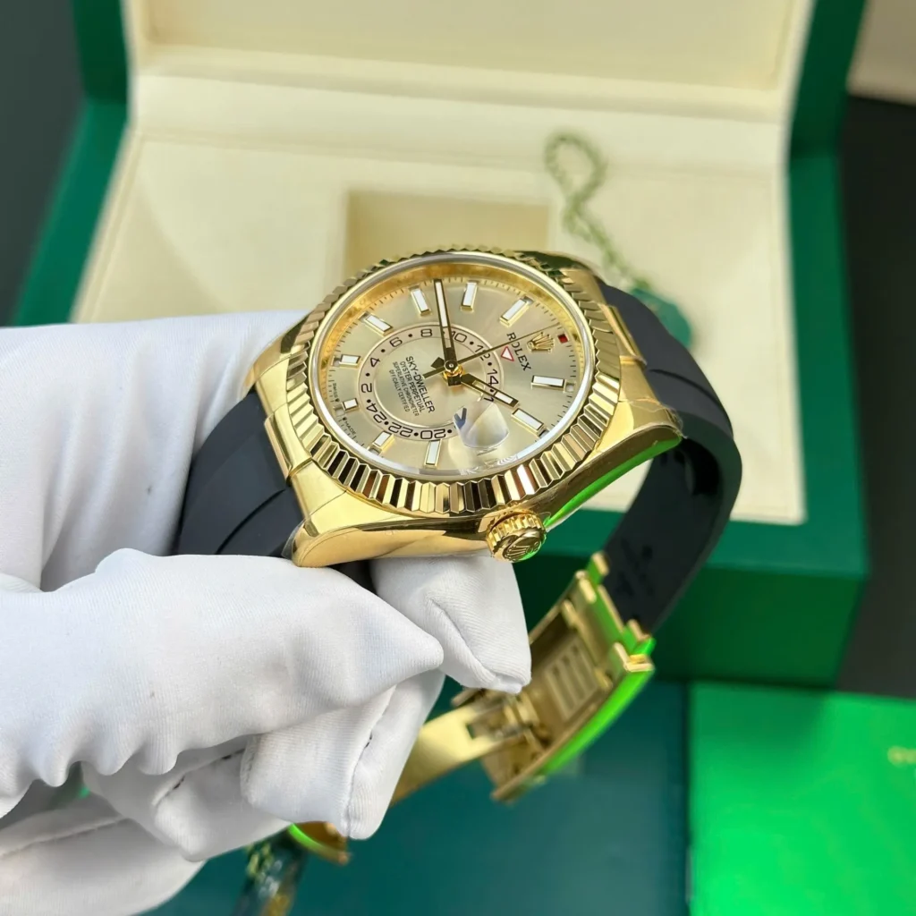 Superclone Rolex Sky-Dweller Champagne Dial 336238 Case Back