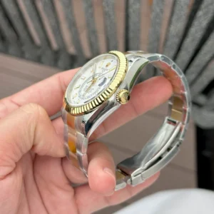 Superclone Rolex Sky-Dweller Intense white Dial 336933 Oyster