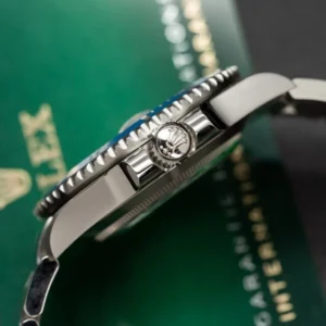 Superclone Rolex Submariner Blue Dial 116619LB “Smurf”