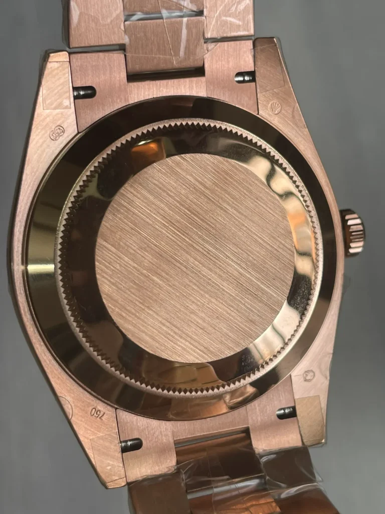 Superclone Rolex Day-Date Olive Dial 128235 36 mm Case Back