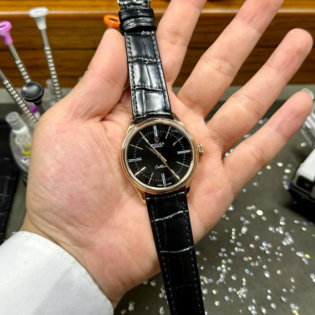 Superclone Rolex Cellini Black Dial REP016814 Bezel & Crystal