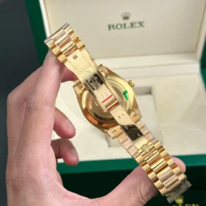 Superclone Rolex Day-Date II Champagne Dial 228238 40 mm