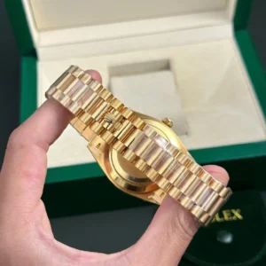 Superclone Rolex Day-Date II Champagne Dial 228238 40 mm