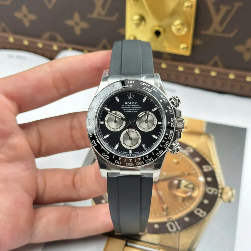 Rolex Daytona black Dial 126519LN Bezel & Crystal