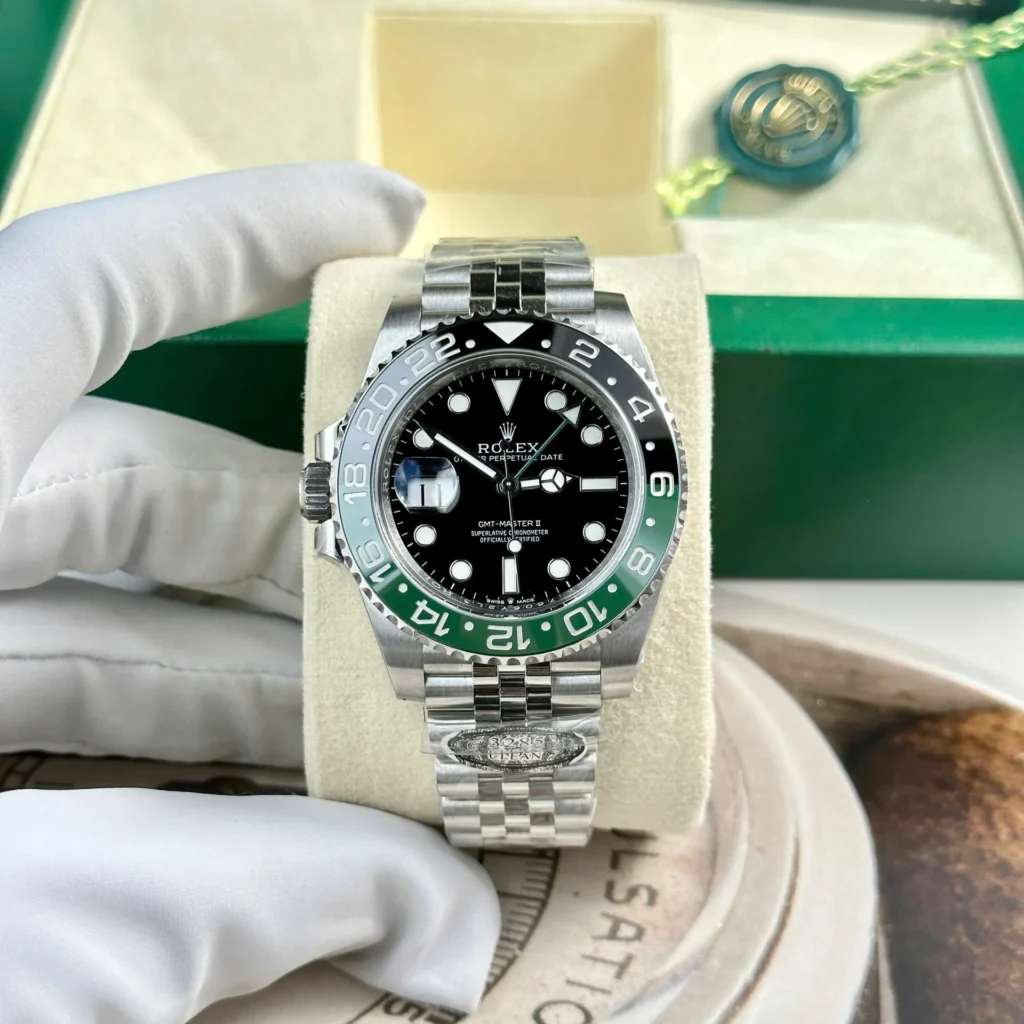 Superclone Rolex GMT-Master II “Sprite” 126720VTNR Bezel & Crystal