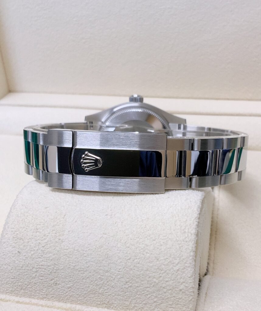 Rolex Datejust Silver Dial 278240 31 mm Case Back
