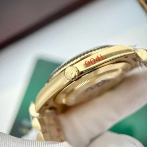 Superclone Rolex Day-Date Silver Dial 228238-0002 40 mm
