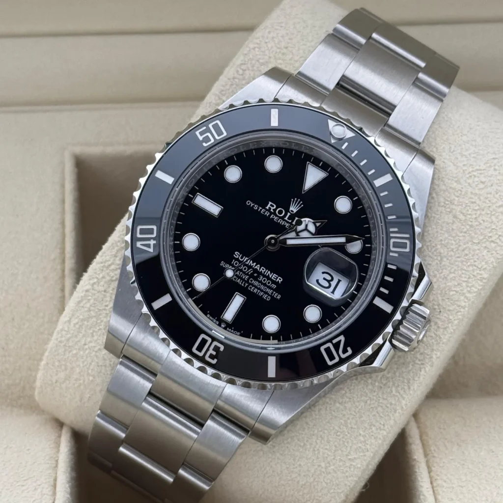 Superclone Rolex Submariner Black Dial 126610LN Bracelet & Clasp